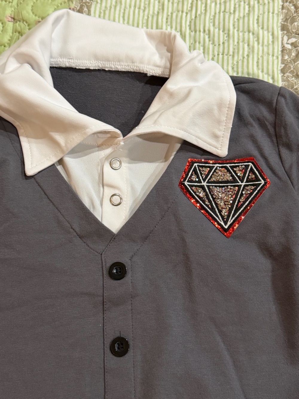 Weissman Gray and White Layered-Look Button Front Top with Diamond Patch - Picture 3 of 4